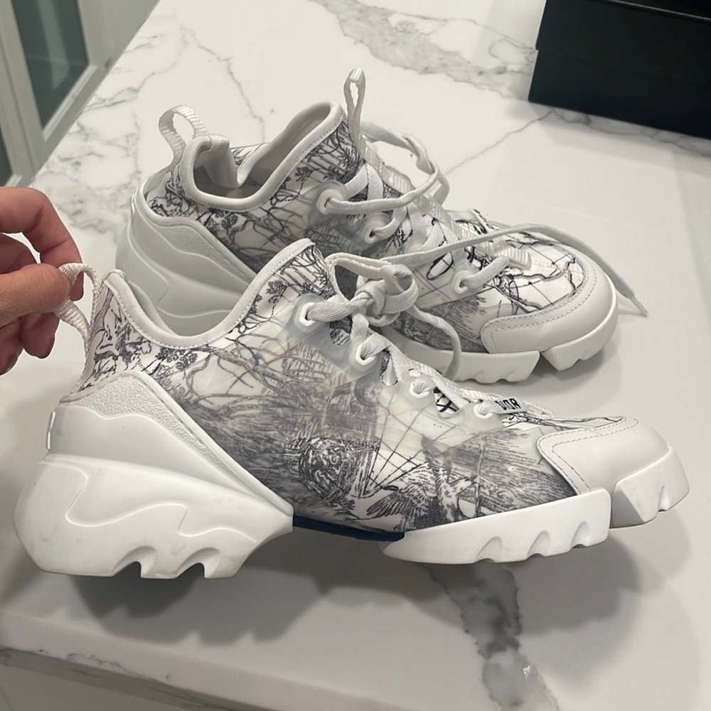 Christian Dior sneaker size 36.5